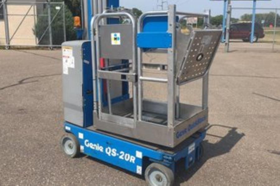 Вертикальный мачтовый подъемник Genie QS-20