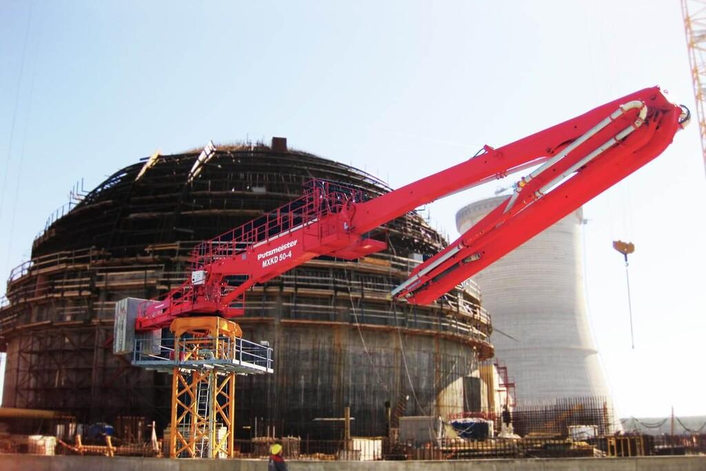 Бетонораспределительная стрела Putzmeister MXG 50-4 на секциях кранов